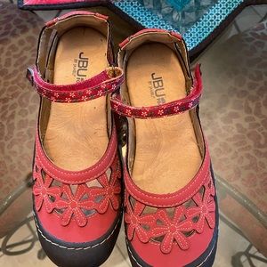 Red Suede Jambu Mary Jane’s … cutouts, Like New size 9